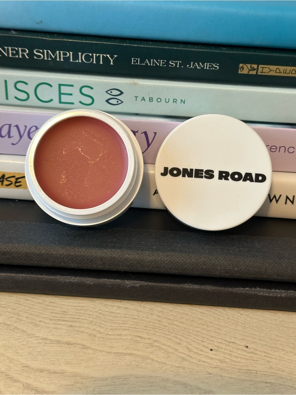 Jones Road MiracleBalm Mini Shade Chic